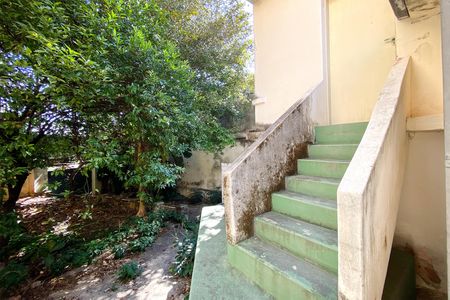 Quintal de casa à venda com 4 quartos, 240m² em Floresta, Belo Horizonte