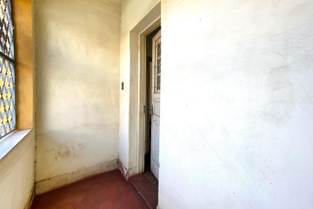 Varanda entrada de casa à venda com 4 quartos, 240m² em Floresta, Belo Horizonte