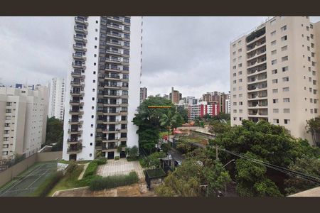 Apartamento à venda com 157m², 3 quartos e 4 vagas