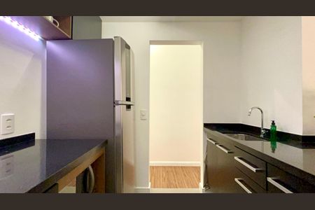 Apartamento à venda com 90m², 2 quartos e 1 vaga Apartamento à venda com 90m², 2 quartos e 1 vagaCozinha