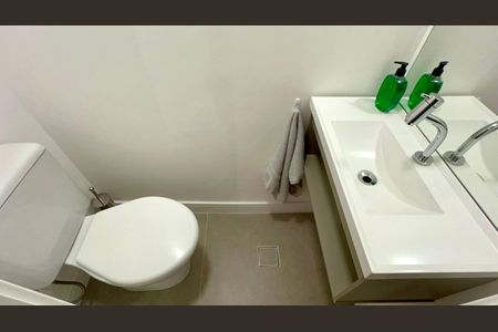 Apartamento à venda com 90m², 2 quartos e 1 vaga Apartamento à venda com 90m², 2 quartos e 1 vagaLavabo