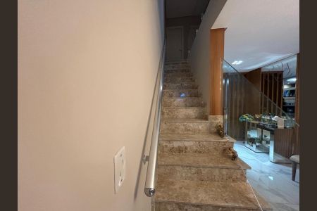Casa à venda com 170m², 3 quartos e 5 vagas Casa à venda com 170m², 3 quartos e 5 vagasFoto 49