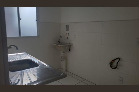 Cozinha de apartamento para alugar com 2 quartos, 47m² em Padre Miguel, Rio de Janeiro