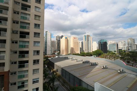 Studio à venda com 29m², 1 quarto e sem vaga Studio à venda com 29m², 1 quarto e sem vagaVaranda