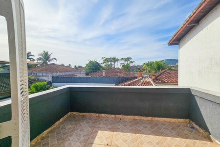 Casa para alugar com 2000m², 4 quartos e 6 vagas