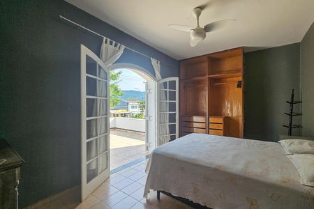 Casa para alugar com 2000m², 4 quartos e 6 vagas