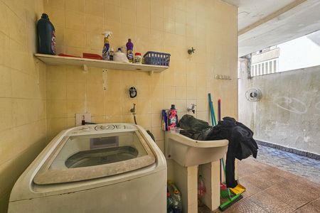 Casa para alugar com 2000m², 4 quartos e 6 vagas