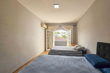 Casa para alugar com 2000m², 4 quartos e 6 vagas