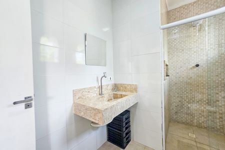 Casa para alugar com 2000m², 4 quartos e 6 vagas