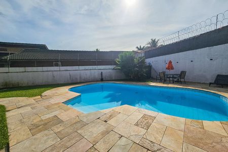 Casa para alugar com 2000m², 4 quartos e 6 vagas