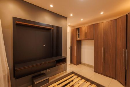 Apartamento para alugar com 65m², 2 quartos e 1 vaga Apartamento para alugar com 65m², 2 quartos e 1 vagaSuíte