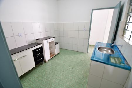 Casa para alugar com 150m², 2 quartos e 1 vagaCozinha