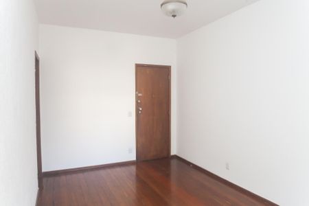 Apartamento para alugar com 90m², 3 quartos e 2 vagassala