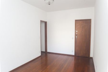 Apartamento para alugar com 90m², 3 quartos e 2 vagassala
