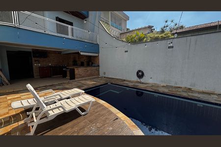 Casa à venda com 536m², 4 quartos e 11 vagas Casa à venda com 536m², 4 quartos e 11 vagasPiscina - Quintal