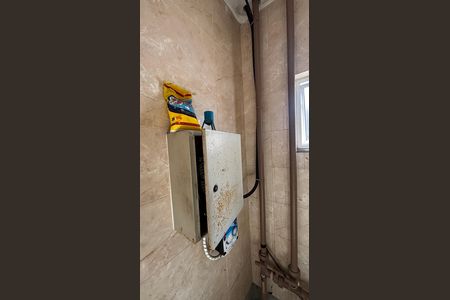 Casa à venda com 536m², 4 quartos e 11 vagas Casa à venda com 536m², 4 quartos e 11 vagasPiscina - Banheiro