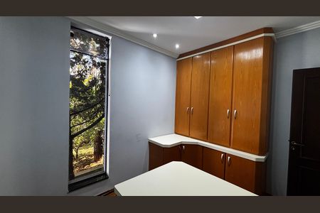 Casa à venda com 536m², 4 quartos e 11 vagas Casa à venda com 536m², 4 quartos e 11 vagasEscritório