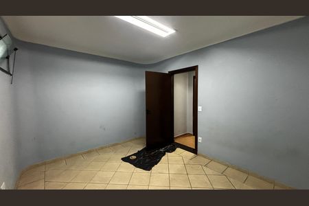 Casa à venda com 536m², 4 quartos e 11 vagas Casa à venda com 536m², 4 quartos e 11 vagasQuarto de Serviço