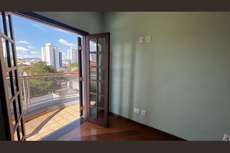 Casa à venda com 536m², 4 quartos e 11 vagas Casa à venda com 536m², 4 quartos e 11 vagasQuarto 1