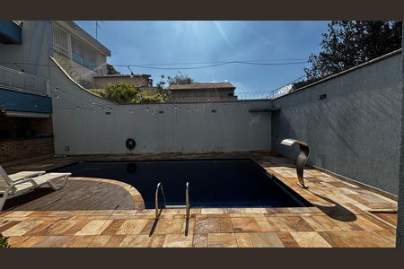 Casa à venda com 536m², 4 quartos e 11 vagas Casa à venda com 536m², 4 quartos e 11 vagasPiscina - Quintal