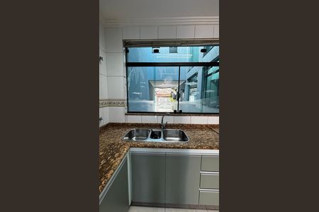 Casa à venda com 536m², 4 quartos e 11 vagas Casa à venda com 536m², 4 quartos e 11 vagasCozinha