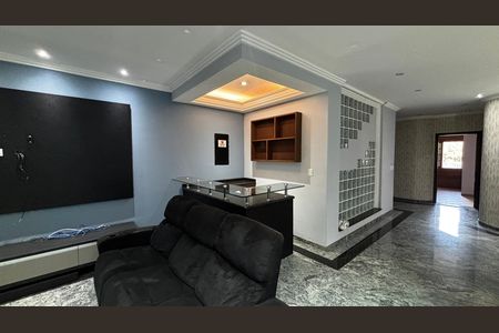 Sala de Estar  de casa para alugar com 4 quartos, 536m² em Vila Alzira, Santo André