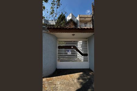 Fachada de casa para alugar com 4 quartos, 536m² em Vila Alzira, Santo André