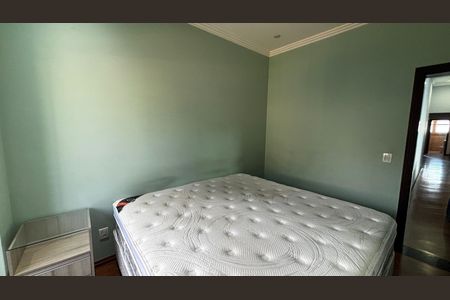 Casa à venda com 536m², 4 quartos e 11 vagas Casa à venda com 536m², 4 quartos e 11 vagasSuite 1