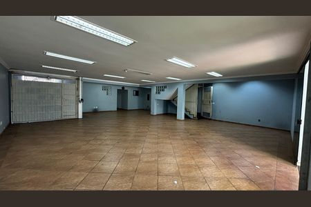Garagem de casa para alugar com 4 quartos, 536m² em Vila Alzira, Santo André