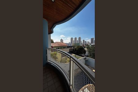 Casa à venda com 536m², 4 quartos e 11 vagas Casa à venda com 536m², 4 quartos e 11 vagasSuite 3 Varanda