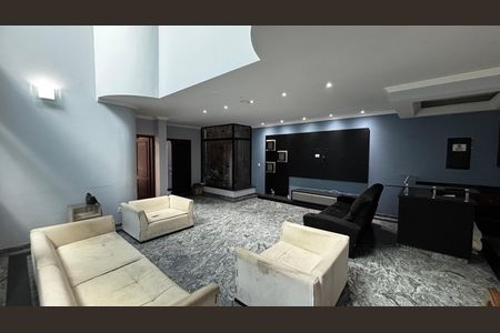 Casa à venda com 536m², 4 quartos e 11 vagas Casa à venda com 536m², 4 quartos e 11 vagasSala de Estar