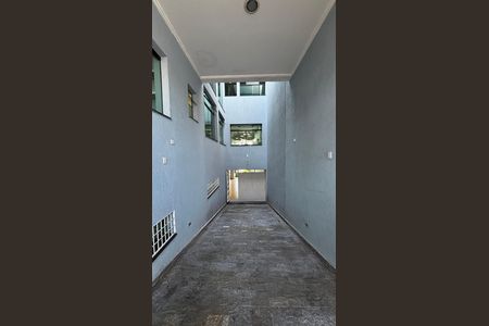 Casa à venda com 536m², 4 quartos e 11 vagas Casa à venda com 536m², 4 quartos e 11 vagasGaragem