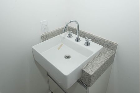 Apartamento à venda com 32m², 1 quarto e sem vaga Apartamento à venda com 32m², 1 quarto e sem vagaBanheiro
