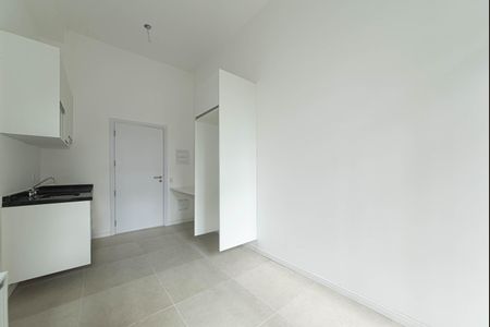 Apartamento à venda com 32m², 1 quarto e sem vaga Apartamento à venda com 32m², 1 quarto e sem vagaSala - Cozinha Integrada