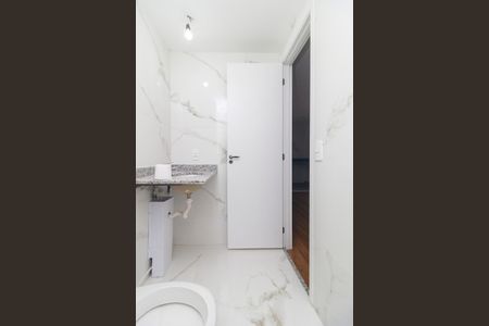 Apartamento para alugar com 63m², 2 quartos e 1 vaga Apartamento para alugar com 63m², 2 quartos e 1 vagaBanheiro 2
