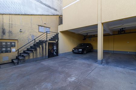 Apartamento para alugar com 45m², 2 quartos e 1 vaga Apartamento para alugar com 45m², 2 quartos e 1 vagaÁrea Comum - Garagem