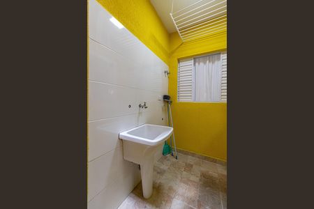 Área de Serviço de apartamento para alugar com 2 quartos, 45m² em Vila Nhocuné, São Paulo