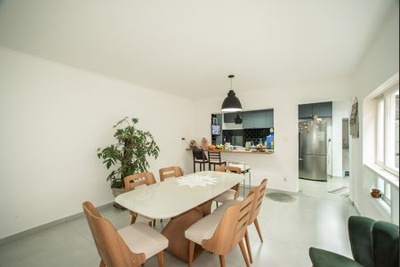 Casa para alugar com 210m², 4 quartos e 2 vagasCopa/Cozinha