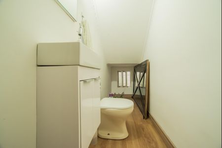Casa para alugar com 210m², 4 quartos e 2 vagasLavabo
