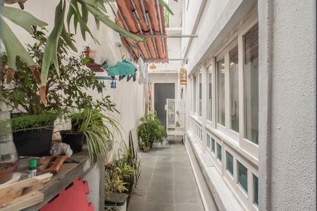 Casa para alugar com 210m², 4 quartos e 2 vagasAcesso lateral