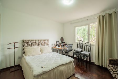 Casa para alugar com 210m², 4 quartos e 2 vagasQuarto 1