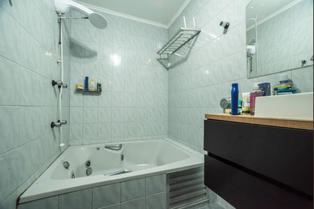 Casa para alugar com 210m², 4 quartos e 2 vagasBanheiro da Suíte