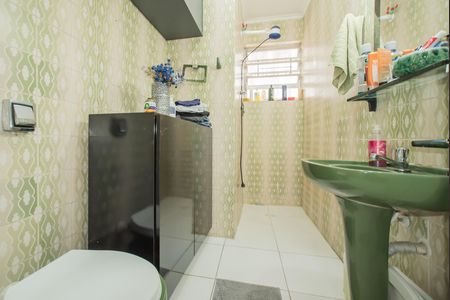 Casa para alugar com 210m², 4 quartos e 2 vagasBanheiro