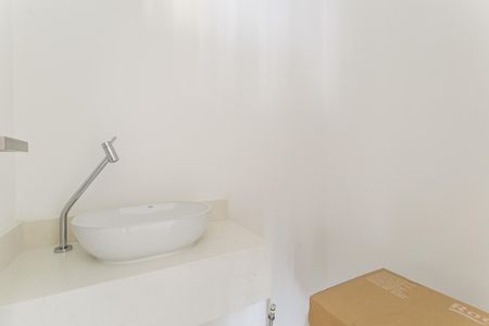 Apartamento à venda com 82m², 2 quartos e 1 vagaLavabo