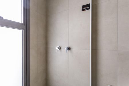 Apartamento à venda com 82m², 2 quartos e 1 vagaBanheiro da Suíte 2
