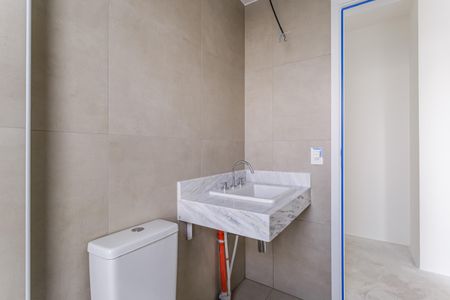 Apartamento à venda com 82m², 2 quartos e 1 vagaBanheiro da Suíte 2
