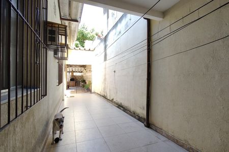 Casa de condomínio à venda com 218m², 5 quartos e 2 vagas Casa de condomínio à venda com 218m², 5 quartos e 2 vagasQuintal