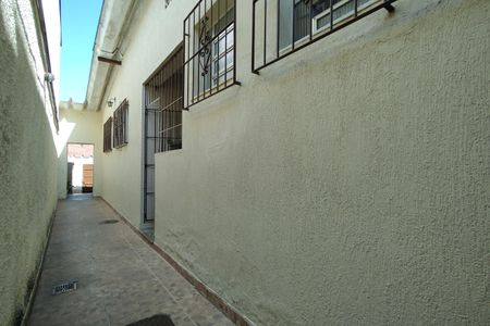 Casa de condomínio à venda com 218m², 5 quartos e 2 vagas Casa de condomínio à venda com 218m², 5 quartos e 2 vagasQuintal