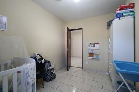 Casa de condomínio à venda com 218m², 5 quartos e 2 vagas Casa de condomínio à venda com 218m², 5 quartos e 2 vagasQuarto 2 - Casa 2