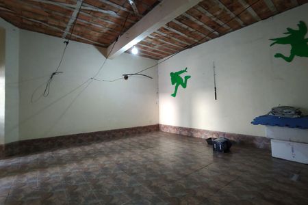 Casa de condomínio à venda com 218m², 5 quartos e 2 vagas Casa de condomínio à venda com 218m², 5 quartos e 2 vagasÁrea comum